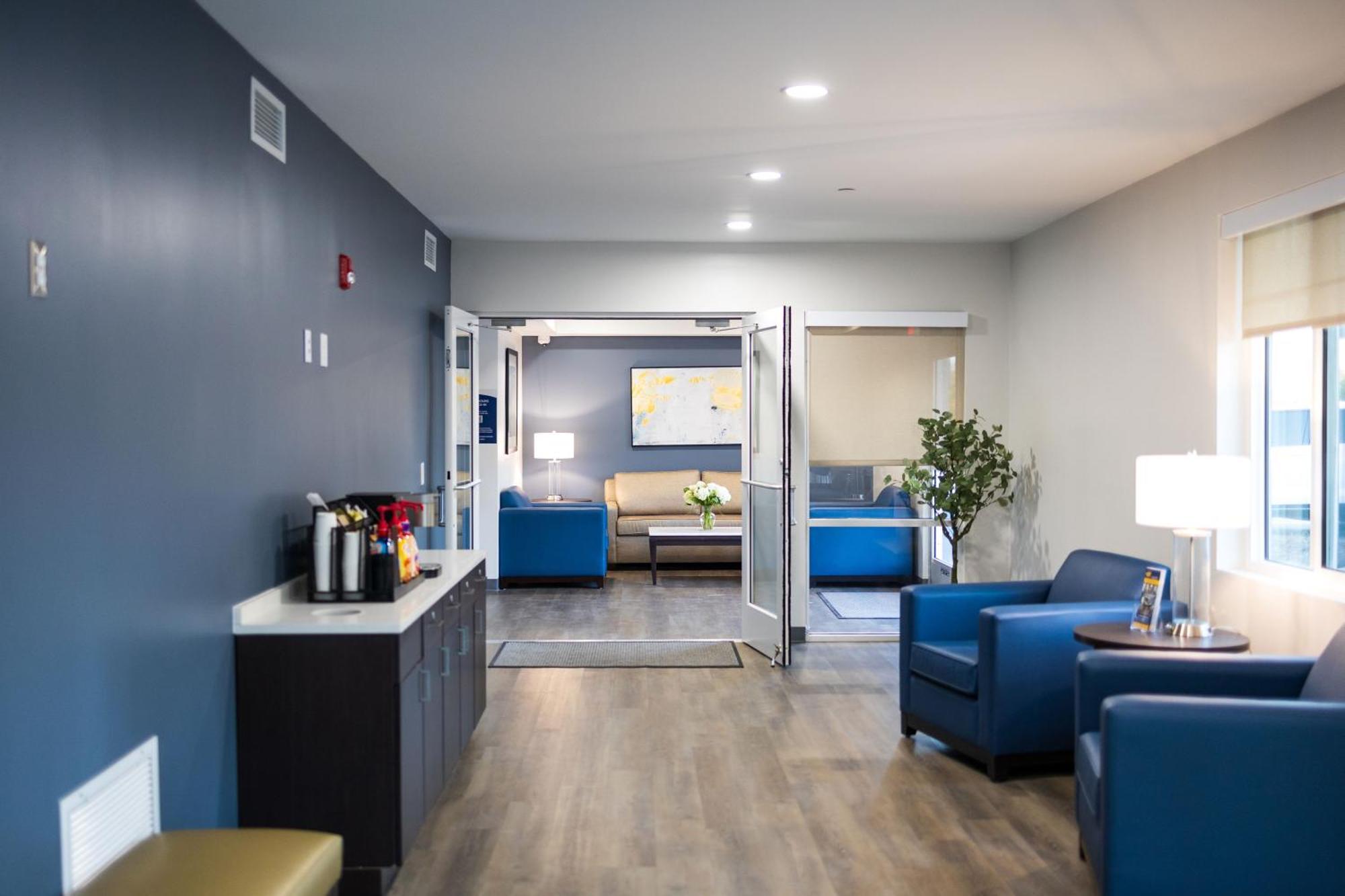 Stayapt Suites Pensacola-Uwf/Florida Hospital Area Ferry Pass エクステリア 写真